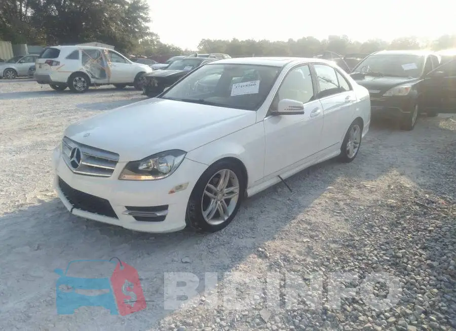 WDDGF4HB8DR286276 Photo# 2