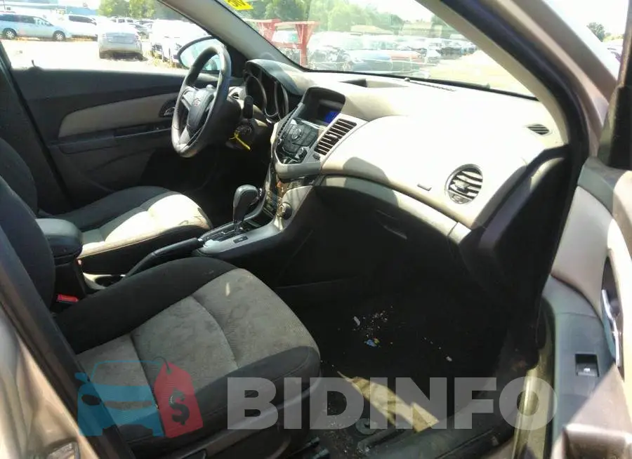 1G1PA5SH2E7184263 Photo# 5