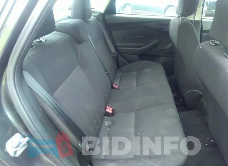 1FADP3E28GL243224 Photo# 8
