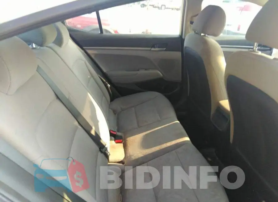 5NPD74LF6HH113471 Photo# 8