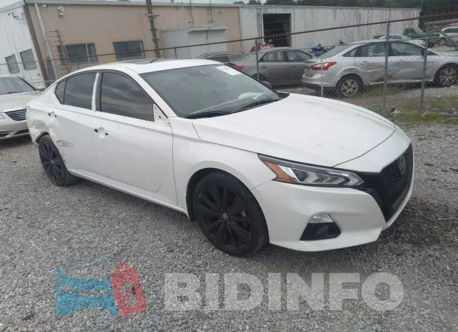 1N4BL4CV5NN328402 Photo# 1