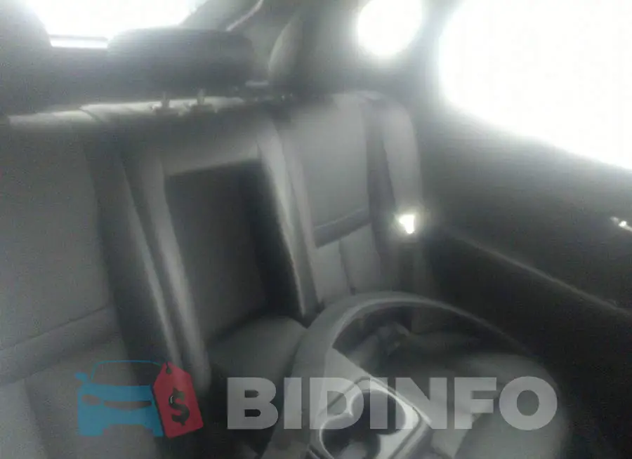 JN1BJ1CPXHW014195 Photo# 8