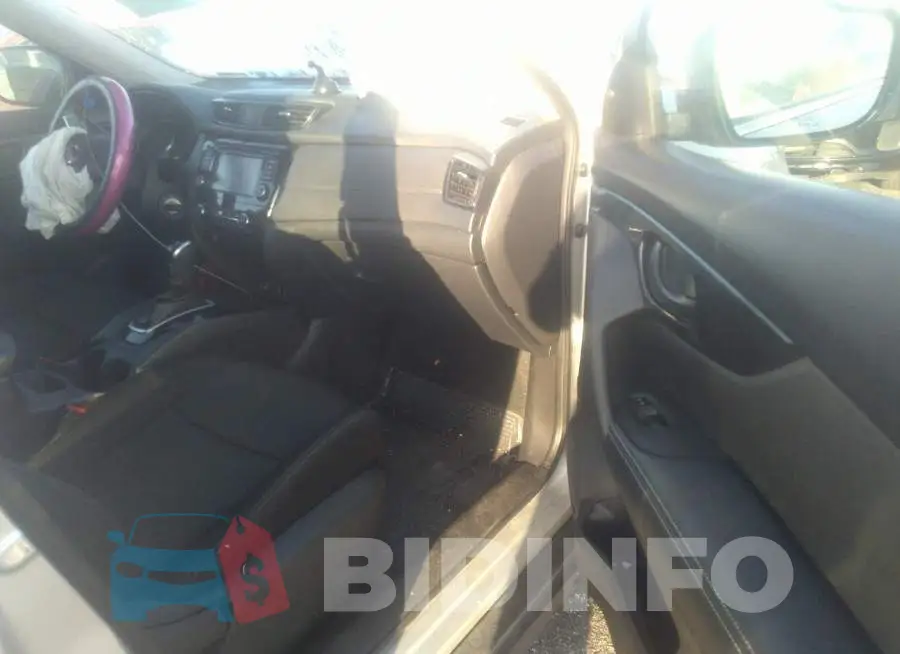 KNMAT2MT9LP537800 Photo# 5