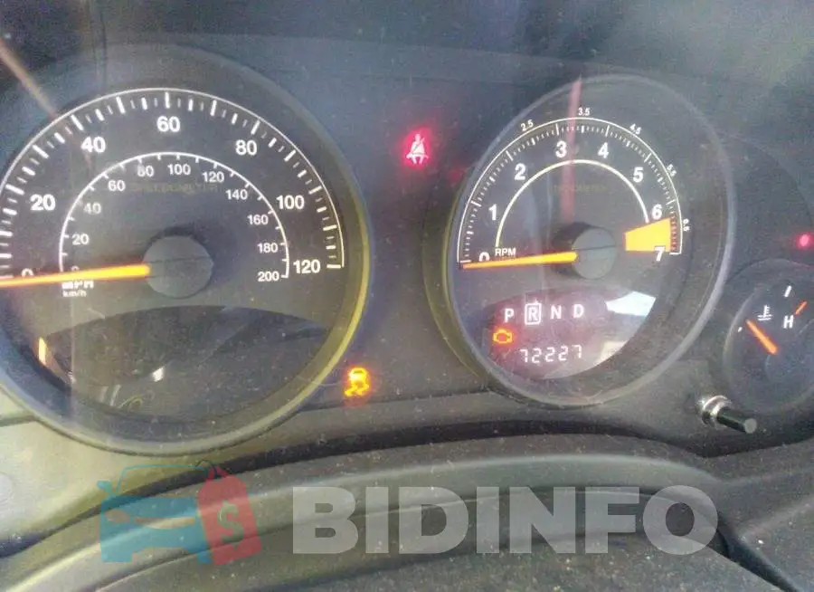 1C4NJCBA7ED774370 Photo# 7