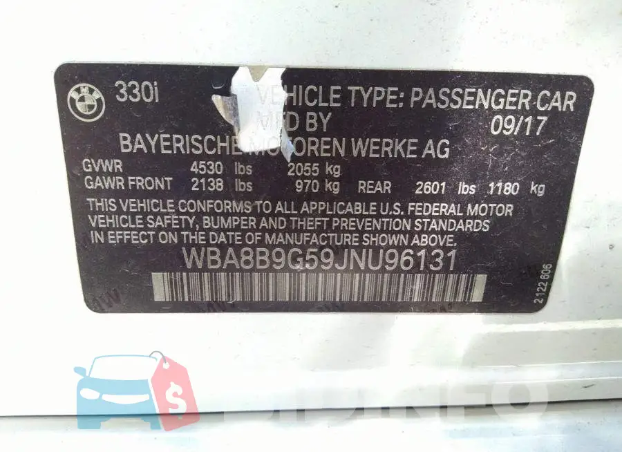WBA8B9G59JNU96131 Photo# 9