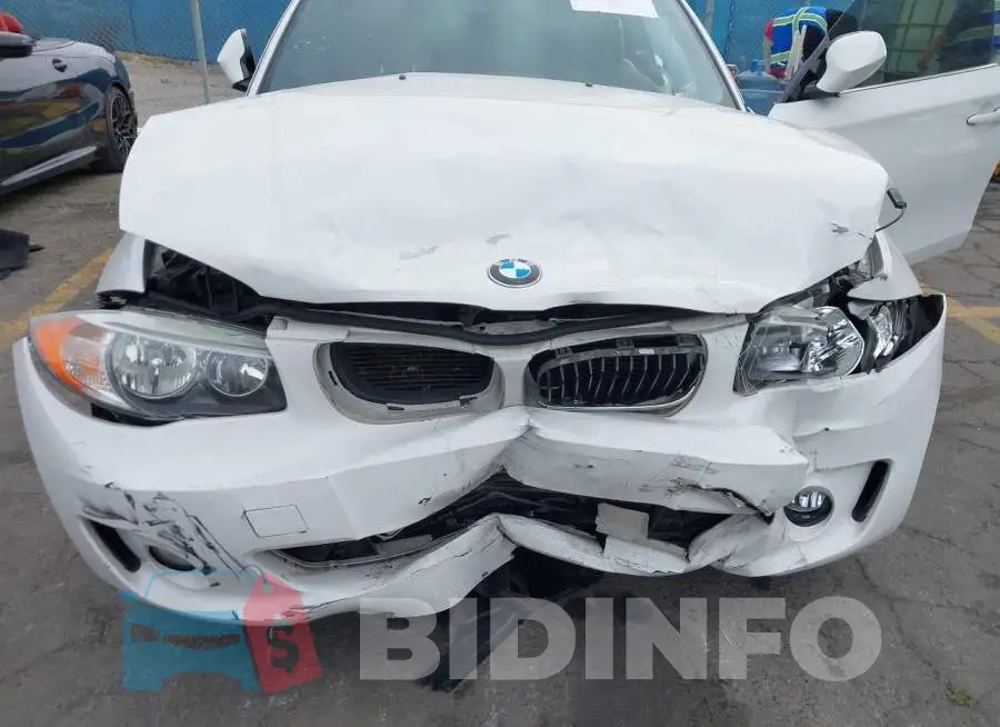 WBAUN1C53DVR01224 Photo# 6