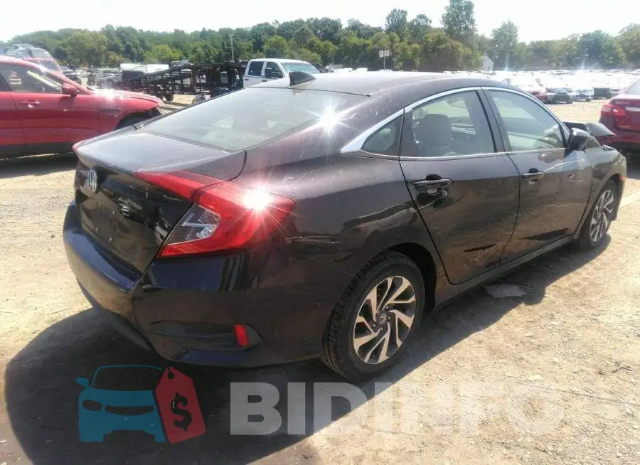 19XFC2F78HE230793 Photo# 4