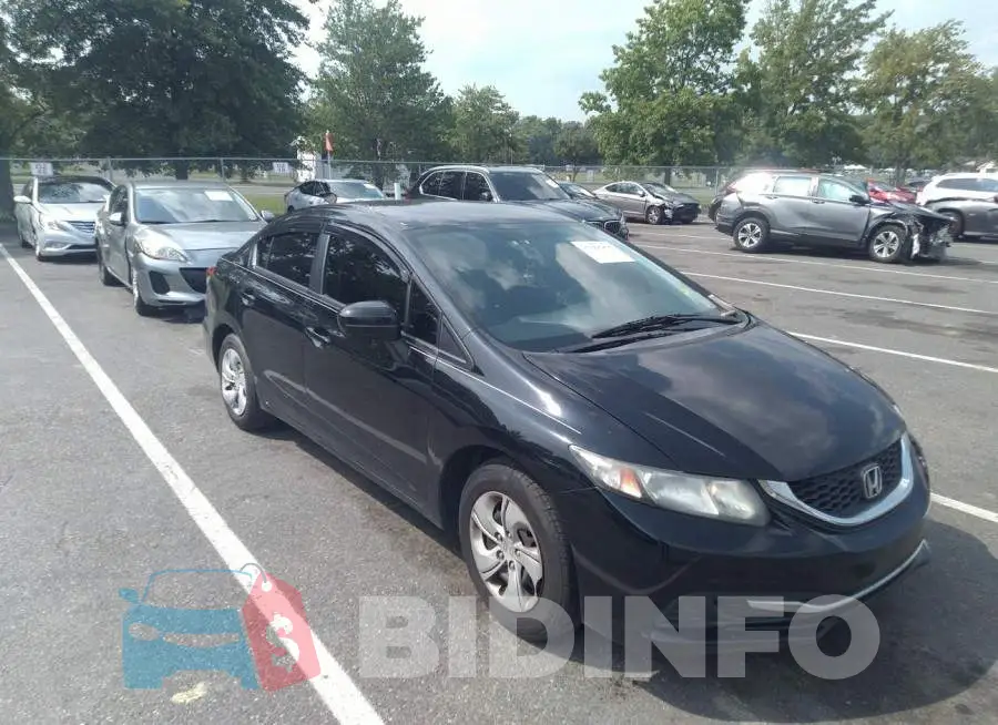 2HGFB2F56FH500074 Photo# 1