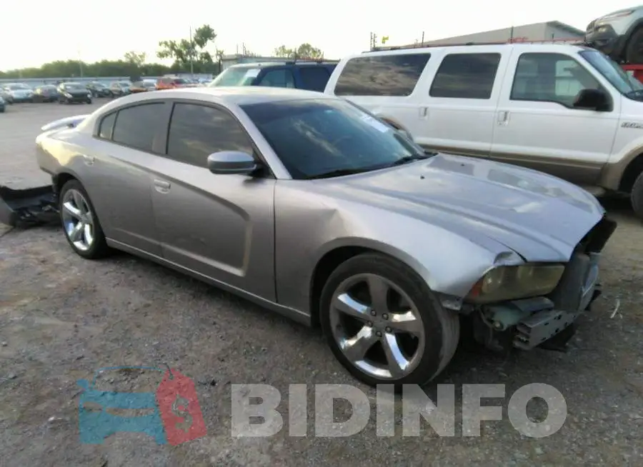2C3CDXCT5DH603144 Photo# 1