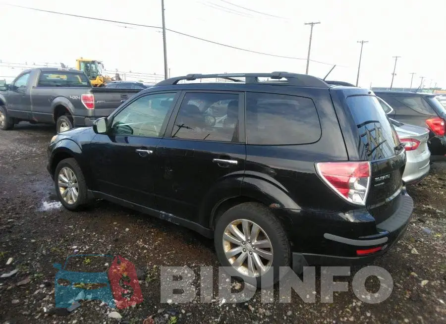 JF2SHADC3DH413583 Photo# 3