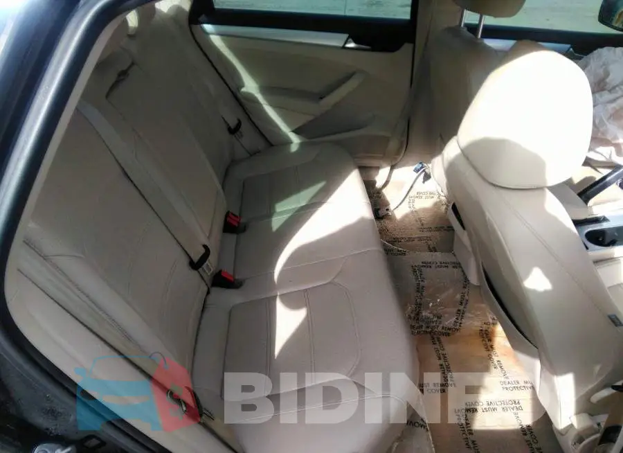 1VWBN7A37DC052884 Photo# 8