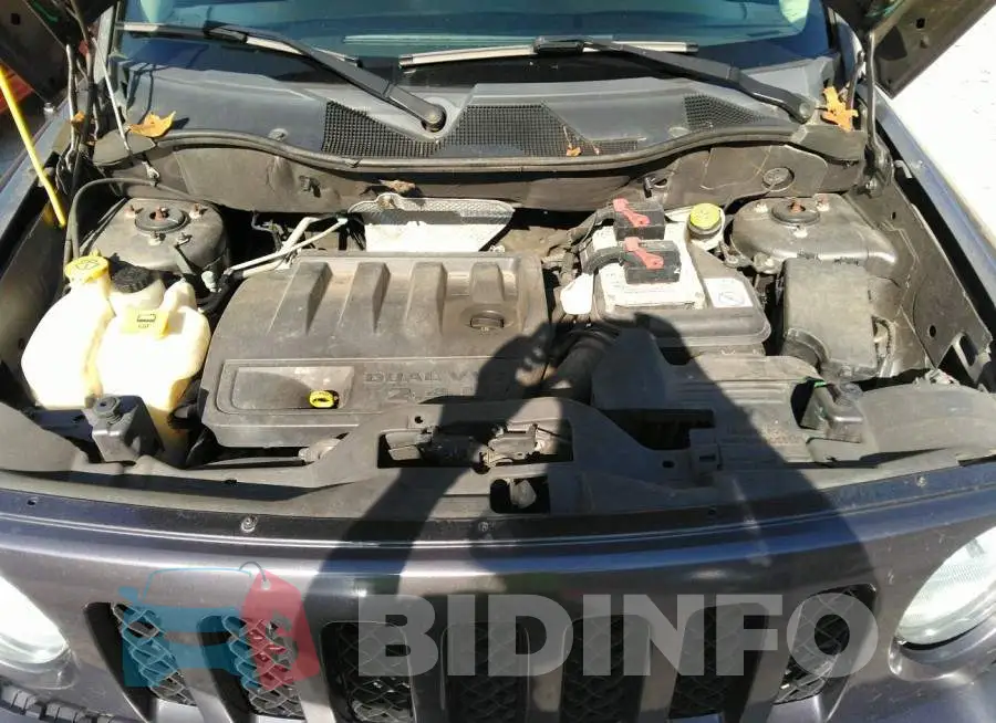 1C4NJPFB8FD380100 Photo# 10