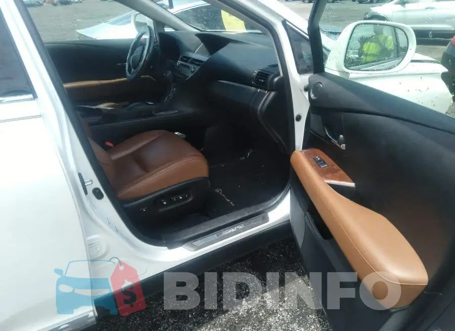 2T2BK1BA8EC242347 Photo# 5