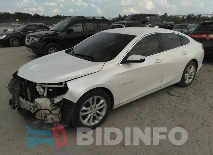 1G1ZD5ST4JF160650 Photo# 2