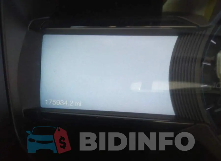 1FAHP2F86DG101621 Photo# 7