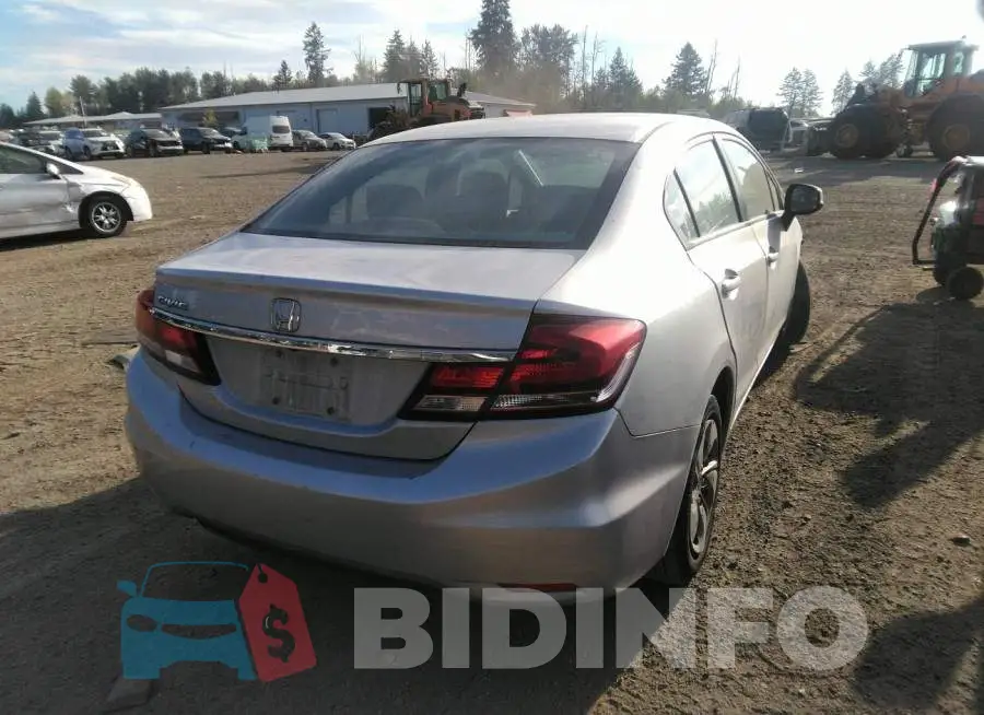 2HGFB2E57FH532811 Photo# 4