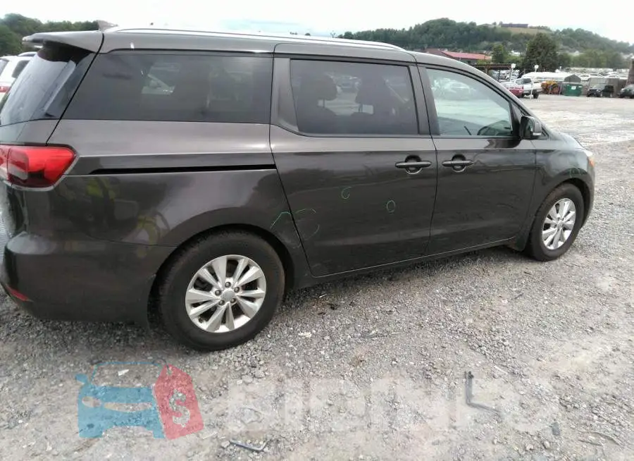 KNDMB5C19G6106385 Photo# 4