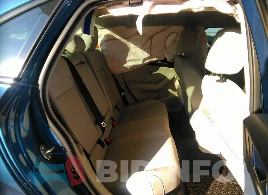 3VWC57BU2LM079502 Photo# 8