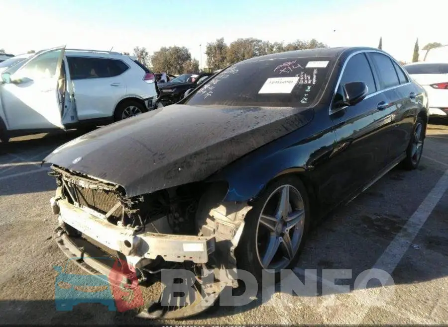 WDDZF4JB4HA175750 Photo# 2