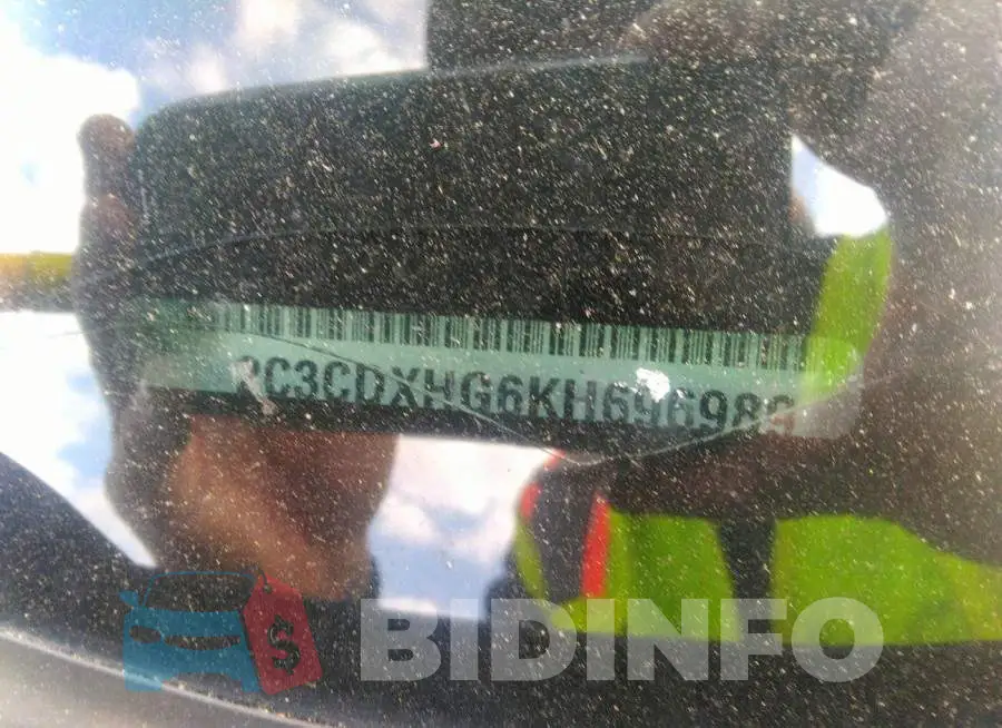 2C3CDXHG6KH696989 Photo# 9