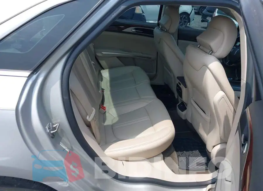3LN6L2LUXGR630108 Photo# 8