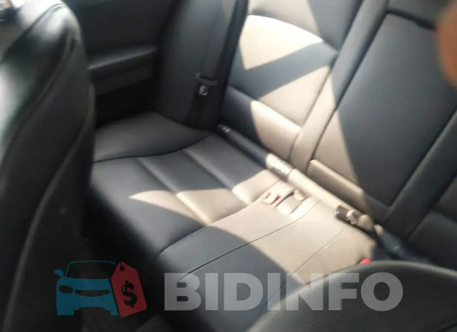 WBAXH5C50DDW15476 Photo# 8
