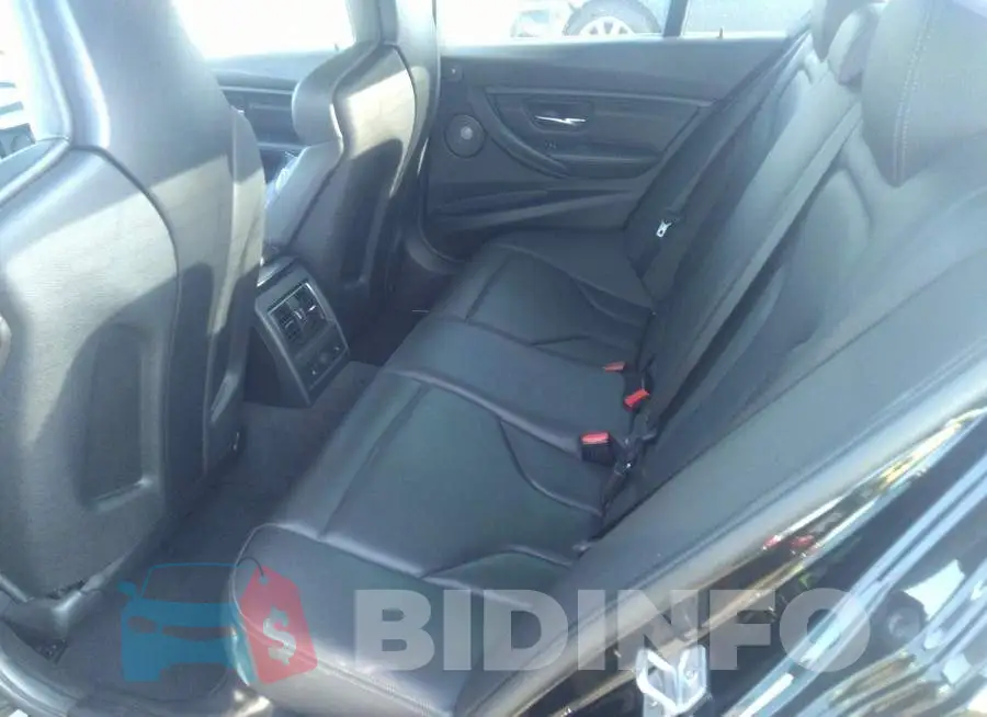 WBS8M9C56G5D31628 Photo# 8