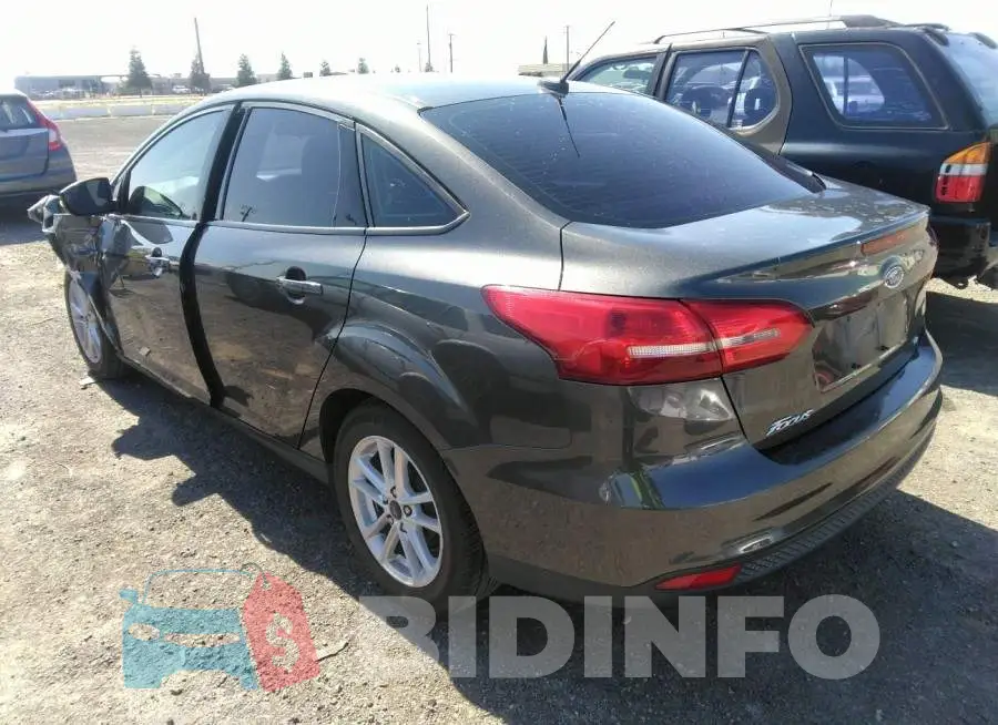 1FADP3F20HL325321 Photo# 3