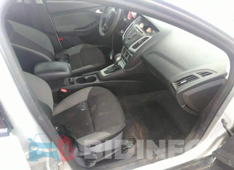 1FADP3F23EL378624 Photo# 5