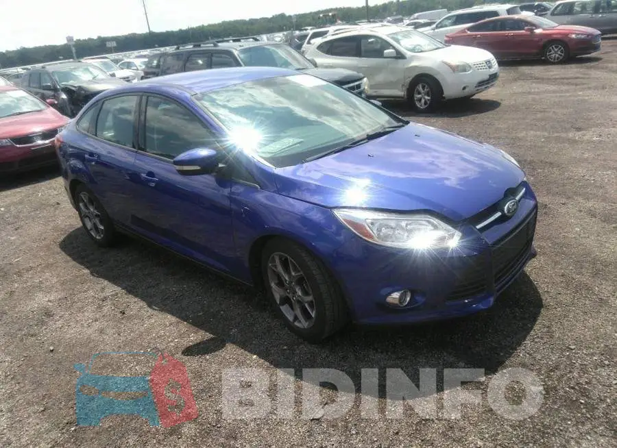 1FADP3F27DL293784 Photo# 1