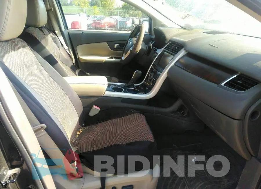 2FMDK3KC2DBA77084 Photo# 5