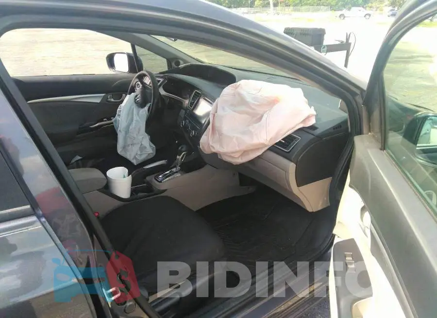 19XFB2F86FE085617 Photo# 5