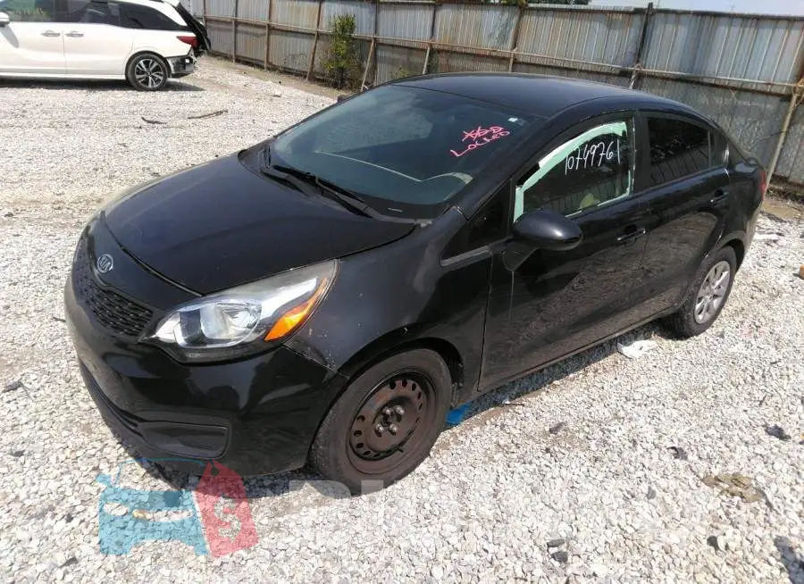 KNADM4A38D6163498 Photo# 2