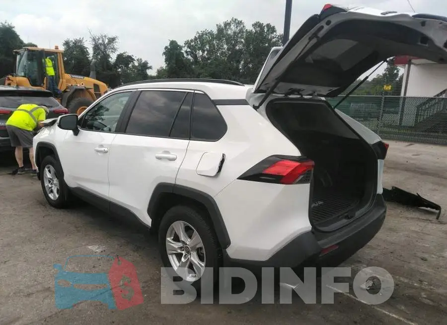 2T3P1RFV8MC235123 Photo# 3