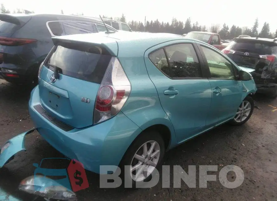 JTDKDTB30E1067334 Photo# 4
