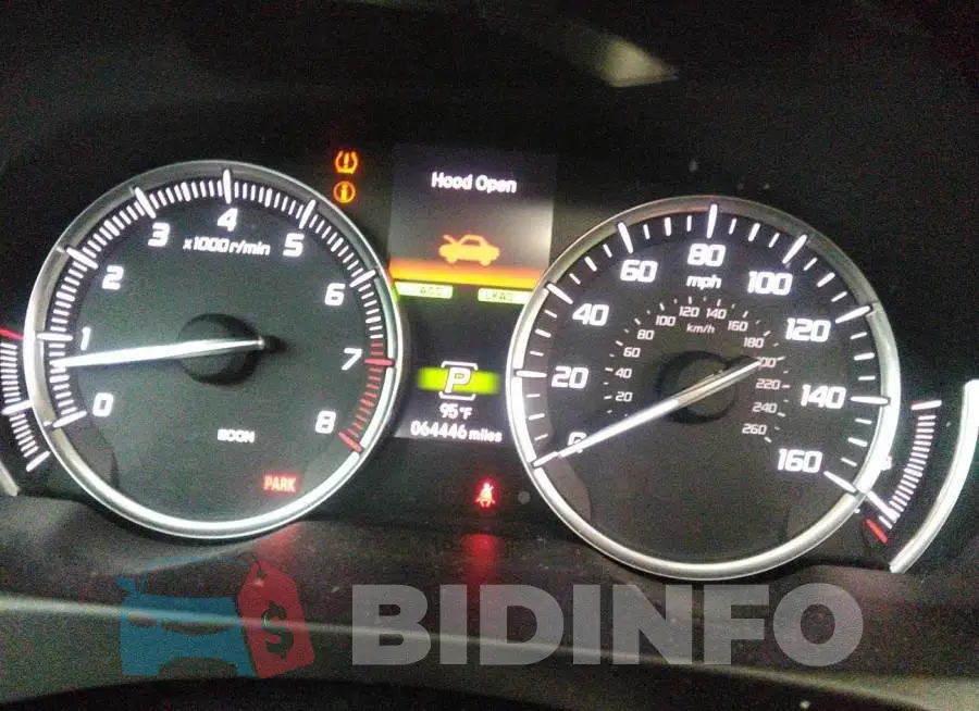 19UUB2F75JA000794 Photo# 7