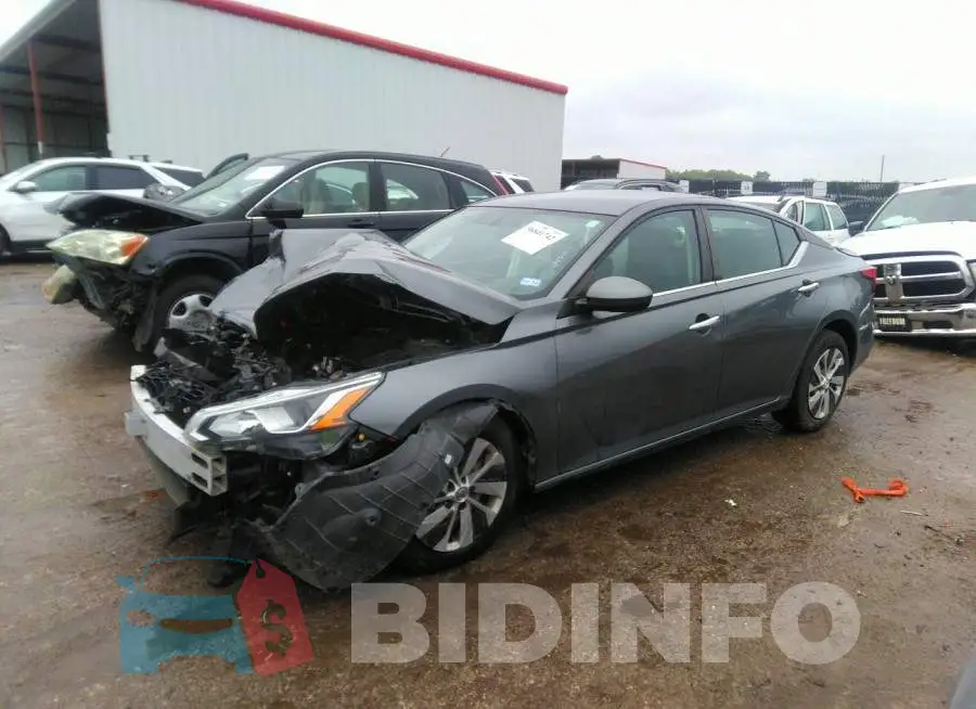 1N4BL4BV3LC123784 Photo# 2