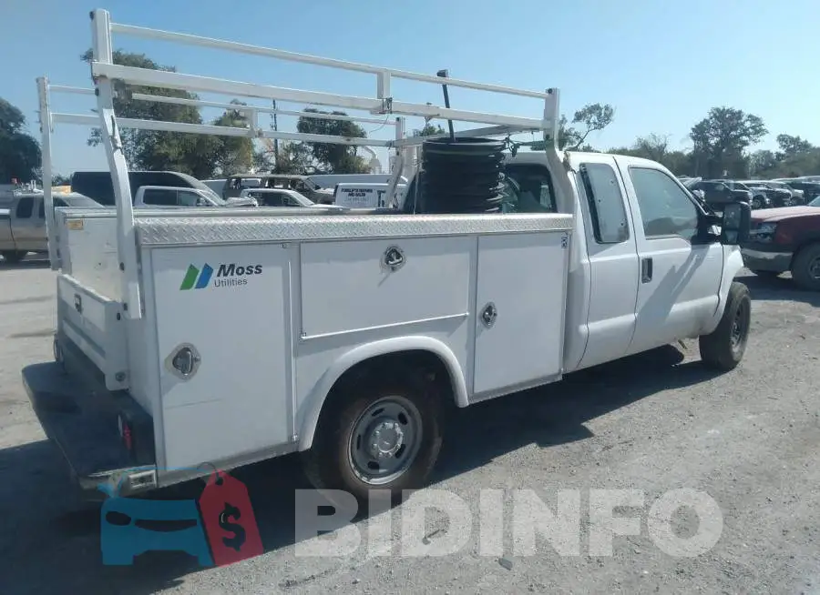 1FT7X2A68DEB12613 Photo# 4