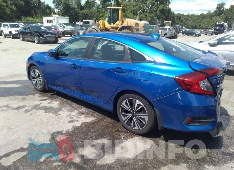 19XFC1F32HE207534 Photo# 3