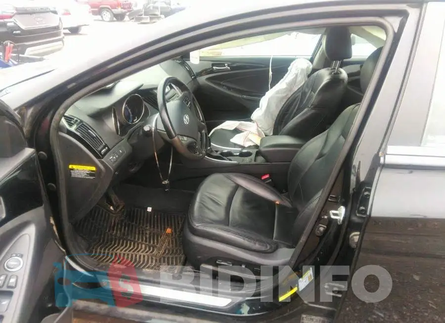 5NPEC4AC1DH550832 Photo# 5