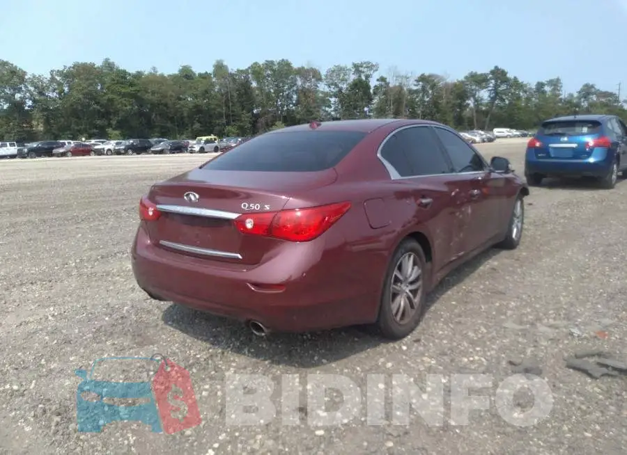 JN1BV7AP1FM349963 Photo# 4
