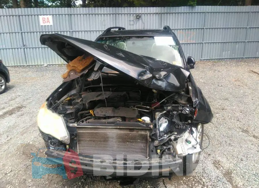 JF2SHADC2DH442122 Photo# 6