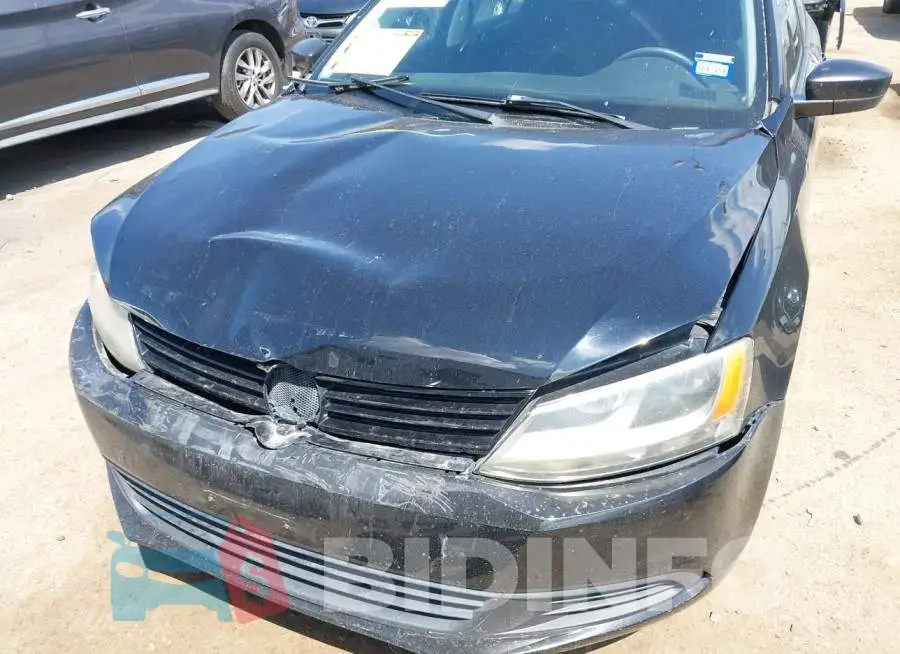 3VW2K7AJ8EM304097 Photo# 6