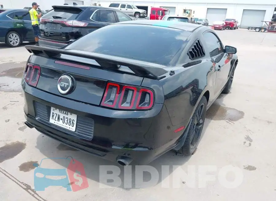 1ZVBP8CF8E5284486 Photo# 4