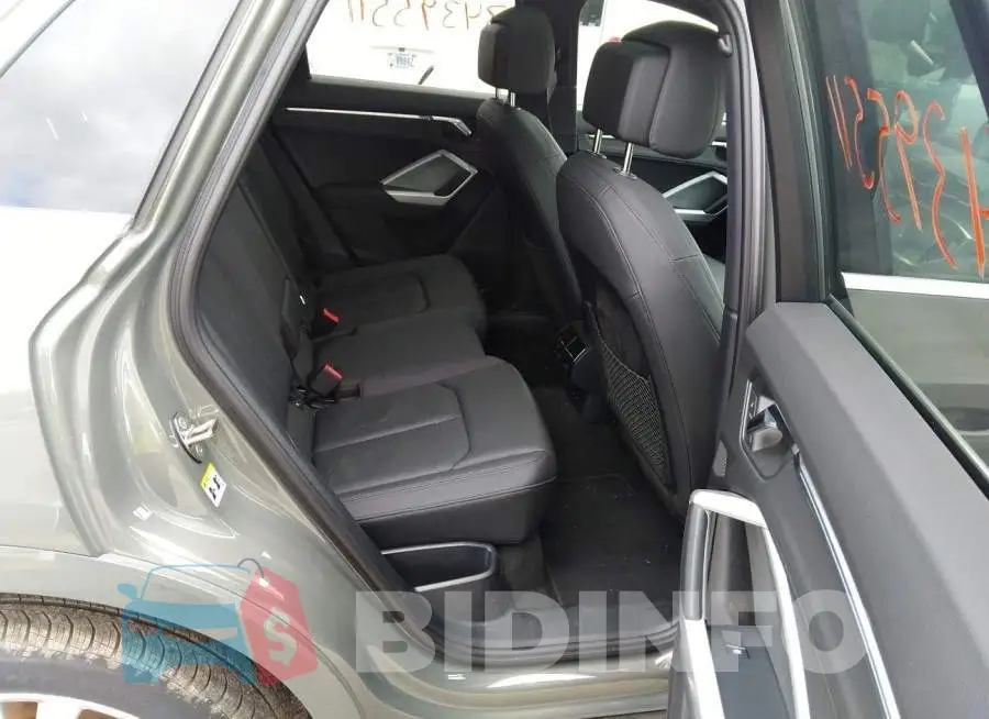 WA1EECF3XM1081447 Photo# 8