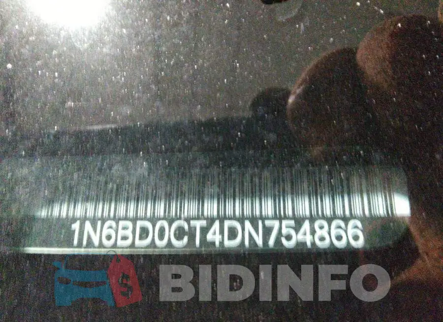 1N6BD0CT4DN754866 Photo# 9