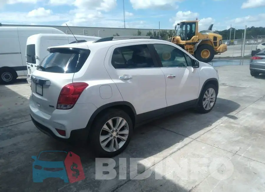 3GNCJMSB0JL273967 Photo# 4