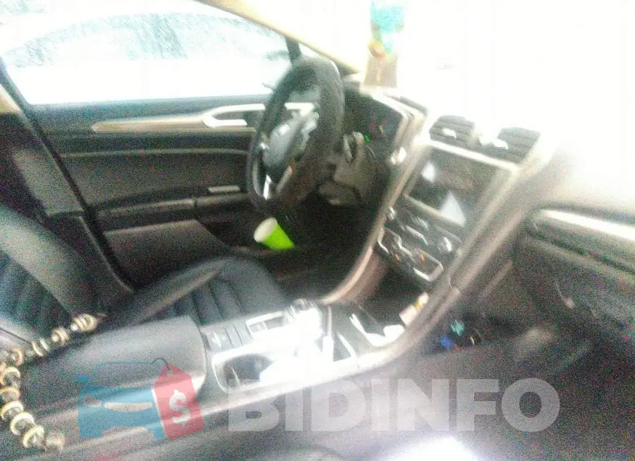 3FA6P0MU0KR147544 Photo# 5