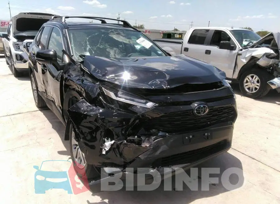2T3C1RFV2PW271570 Photo# 6