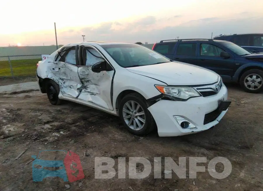4T4BF1FK4DR284397 Photo# 1